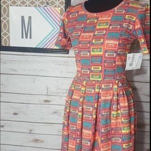 ***UNICORN*** LuLaRoe Amelia dress