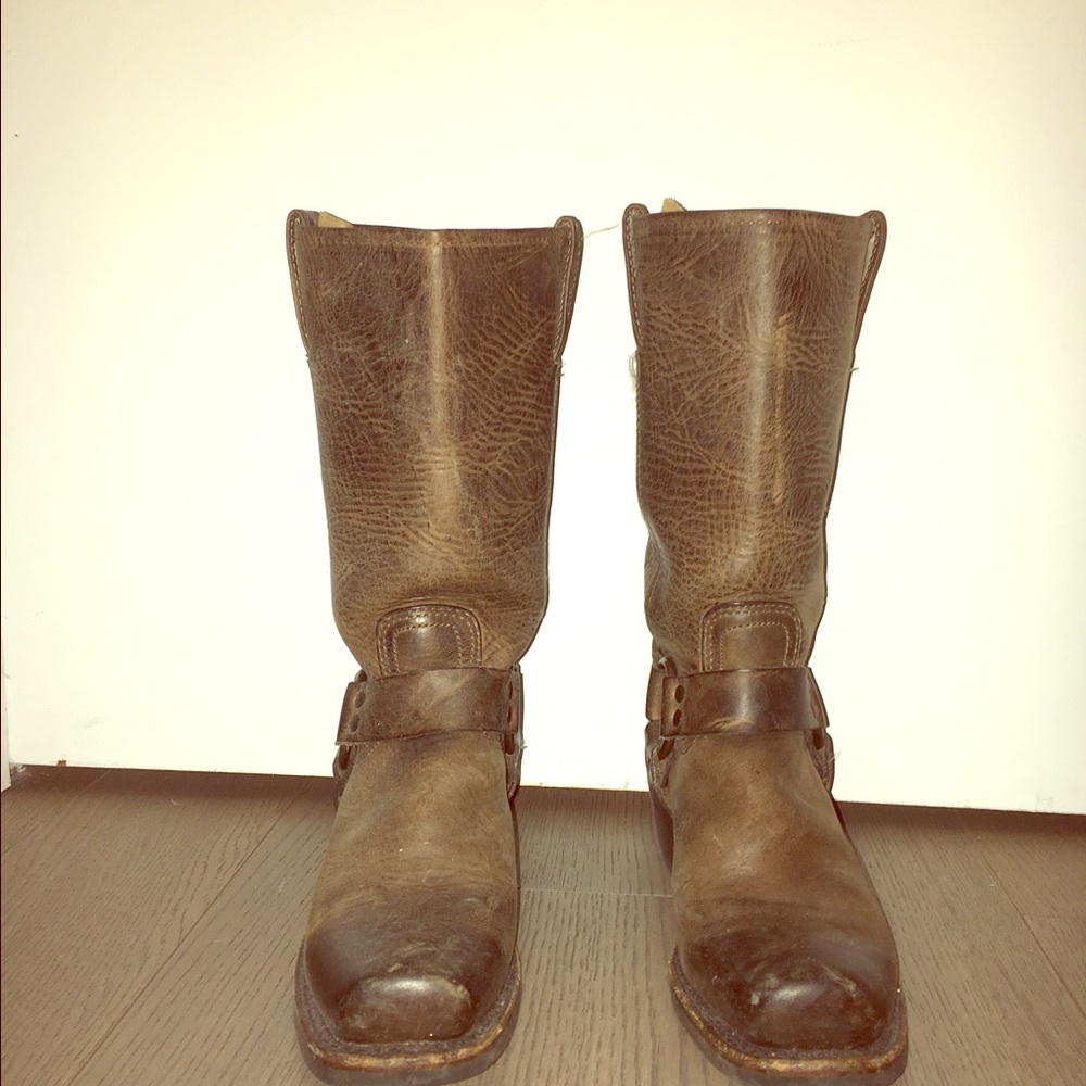 Frye Harness Medium Leather Boot
