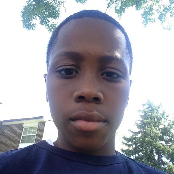 Meet your Posher, Tyrell - Picture 1 of 1