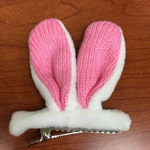 🐰Brand New handmade bunny ears hair clip🐇