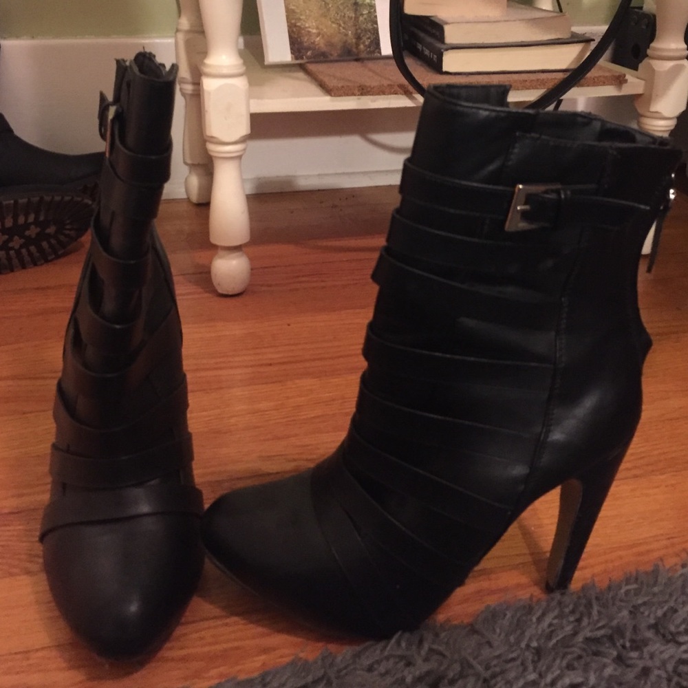 Black heeled booties.