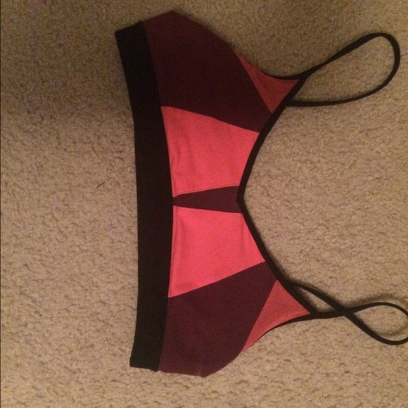 ALO Yoga Other - Alo bra