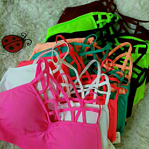 CLEARANCE Strappy criss cross bralette - Picture 3 of 3