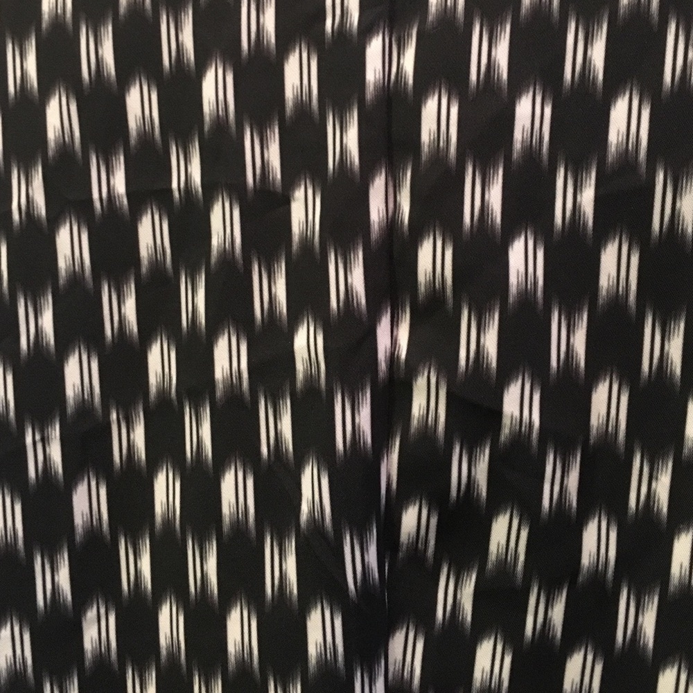 HM patterned Blazer🌹 - Picture 4 of 4