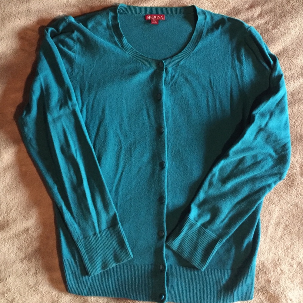 Gently used teal cardigan sweater size XL