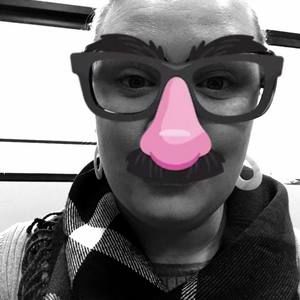 Meet your Posher, Casey