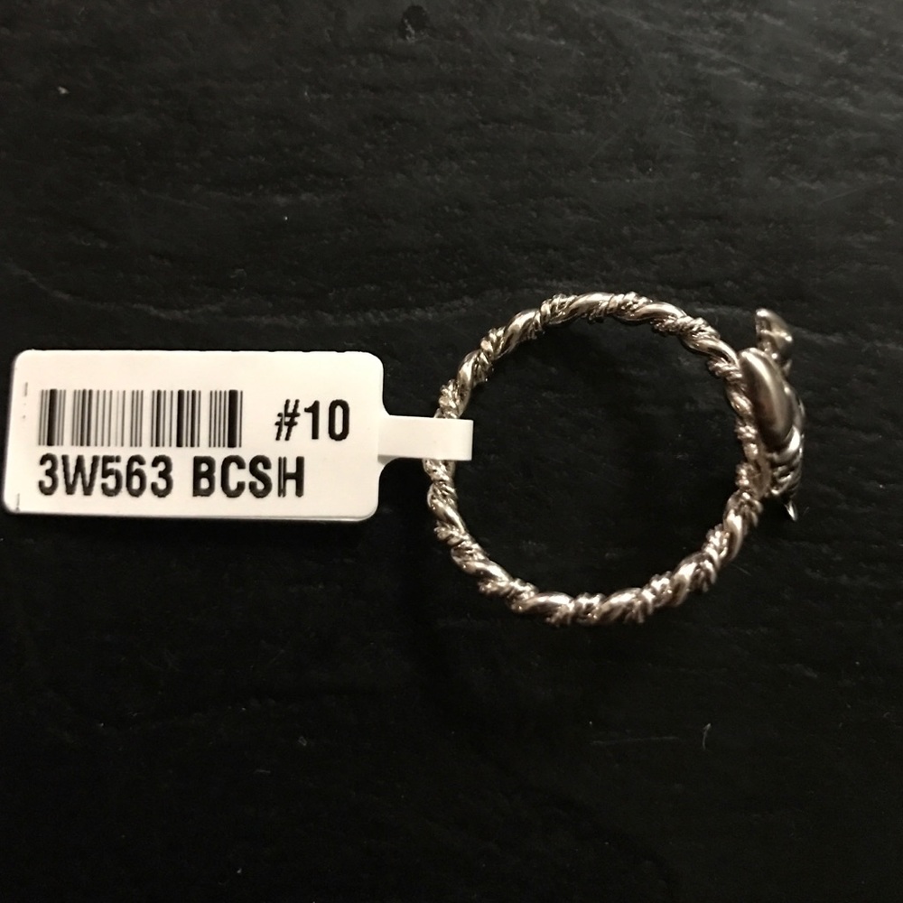 Ring - Picture 2 of 2