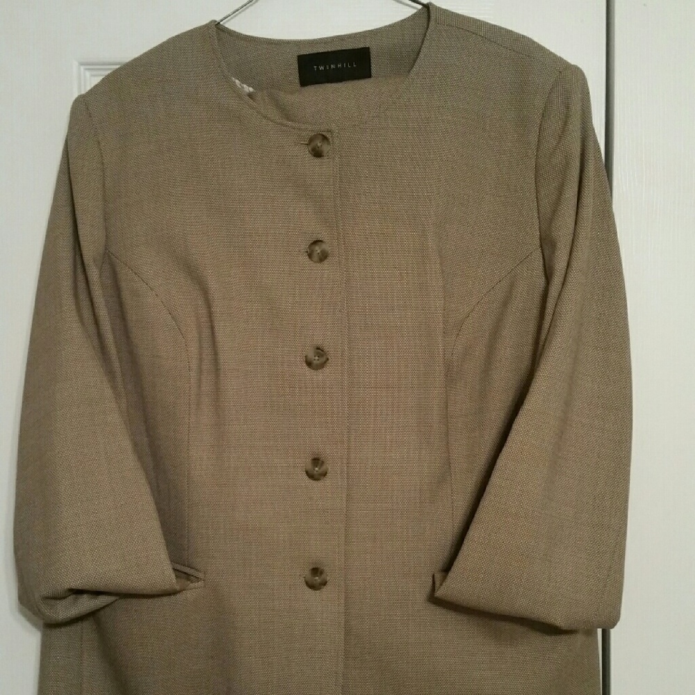 Women's business suit