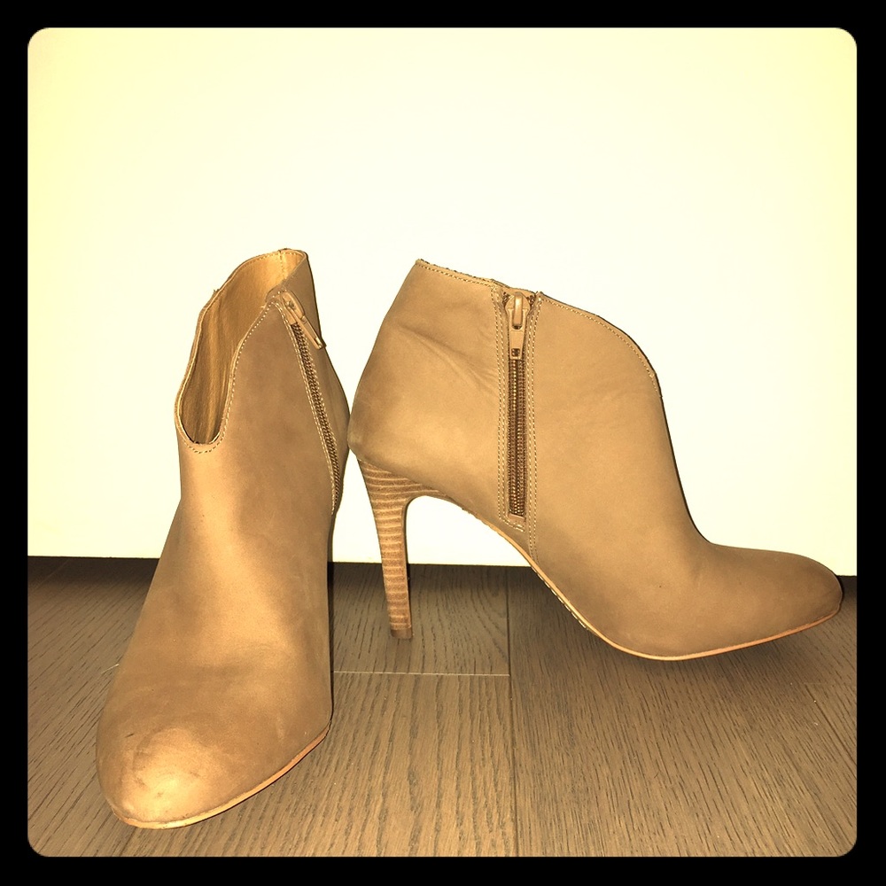 Lucky Brand Tan Bootie