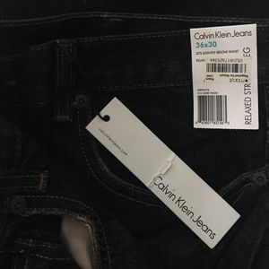 Mens Calvin Klein Jeans 36x30 Relaxed Straight Leg