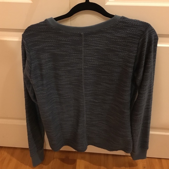 Abercrombie and Fitch sweater - Picture 2 of 4