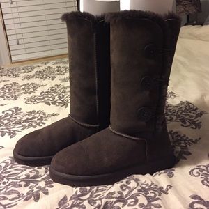 Bailey Button Uggs