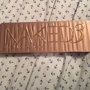 Urban Decay Naked 3