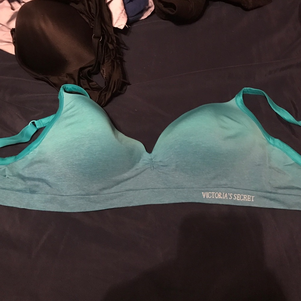 VS 38dd comfort bra