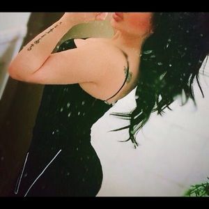 Meet your Posher, Elala