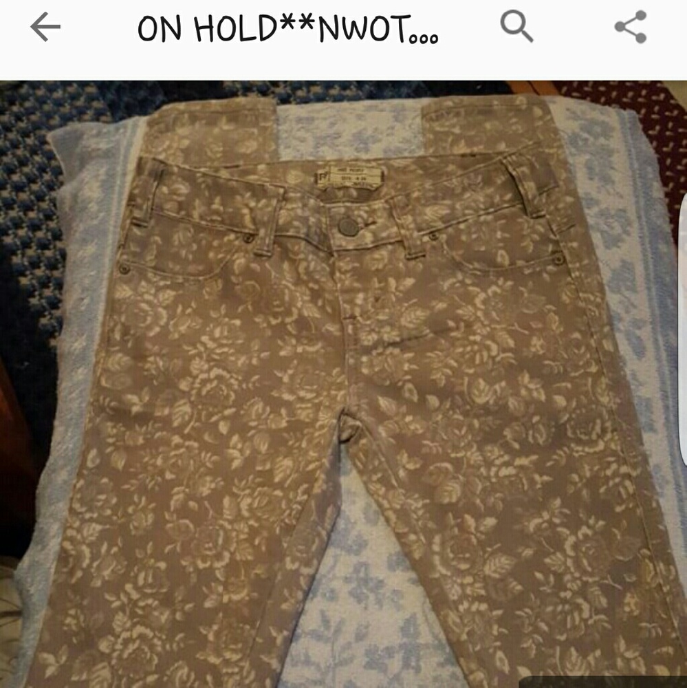 FREE PEOPLE SKINNY JEANS