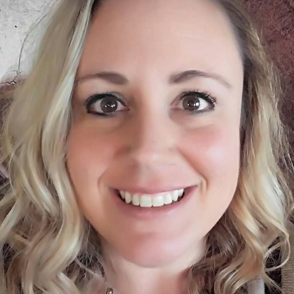 Meet your Posher, Stacy