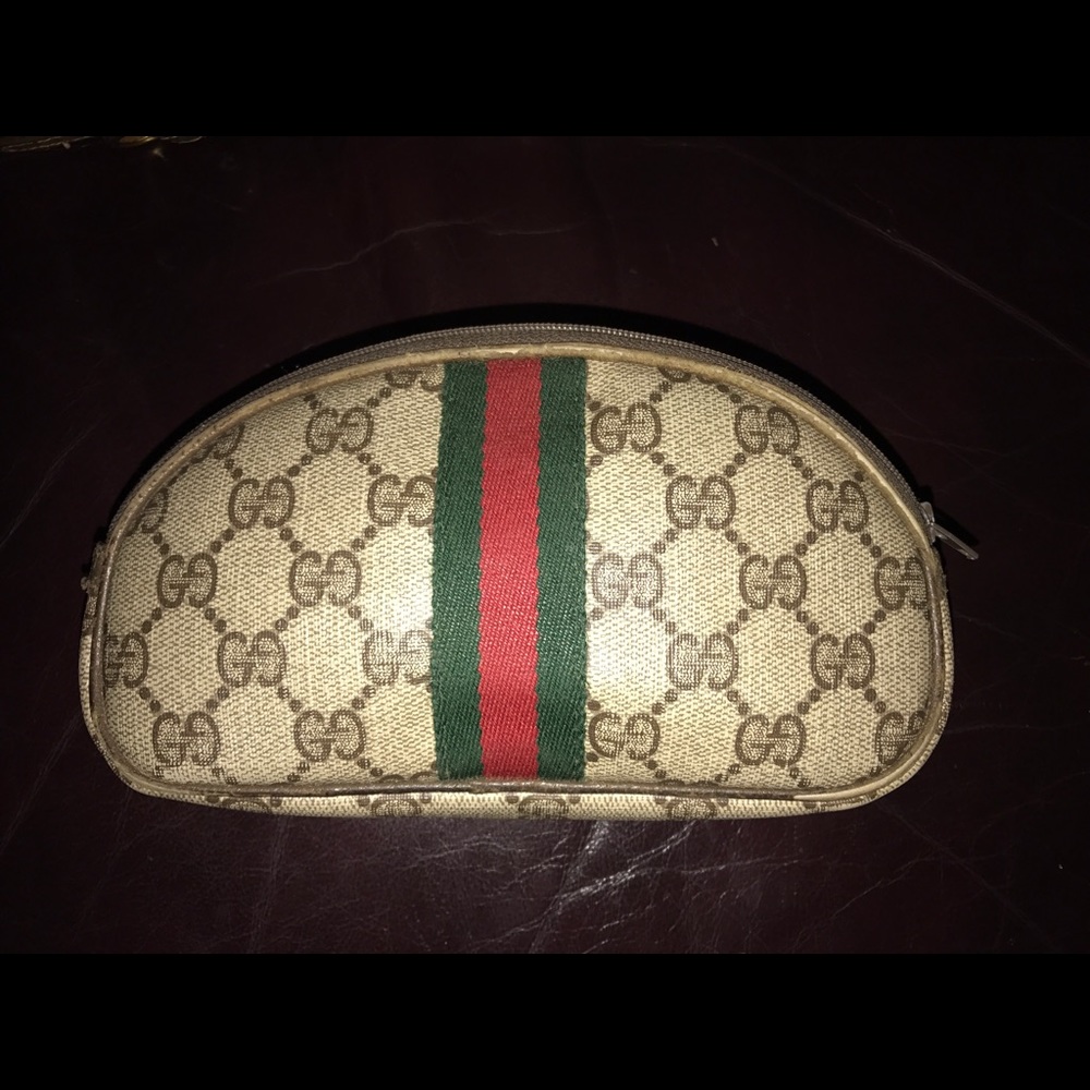 🔻Price Drop - Gucci cosmetic bag