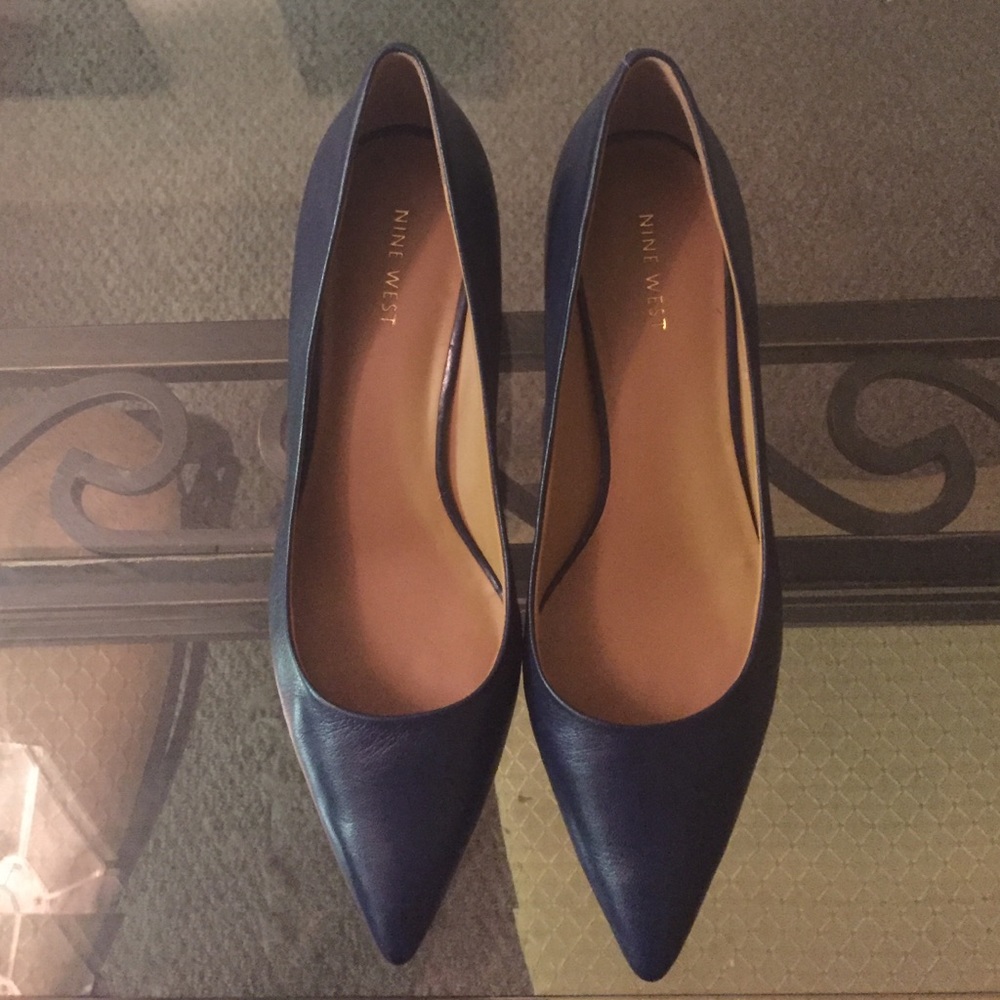 Nine West Kitten Heals