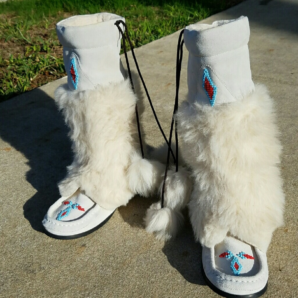 Brand New Steve Madden Moccasin Boots size 6.5