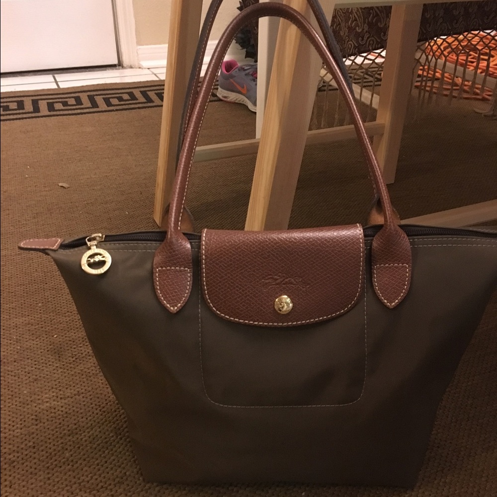 Green olive Longchamp