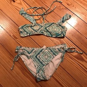 Roxy Bikini set