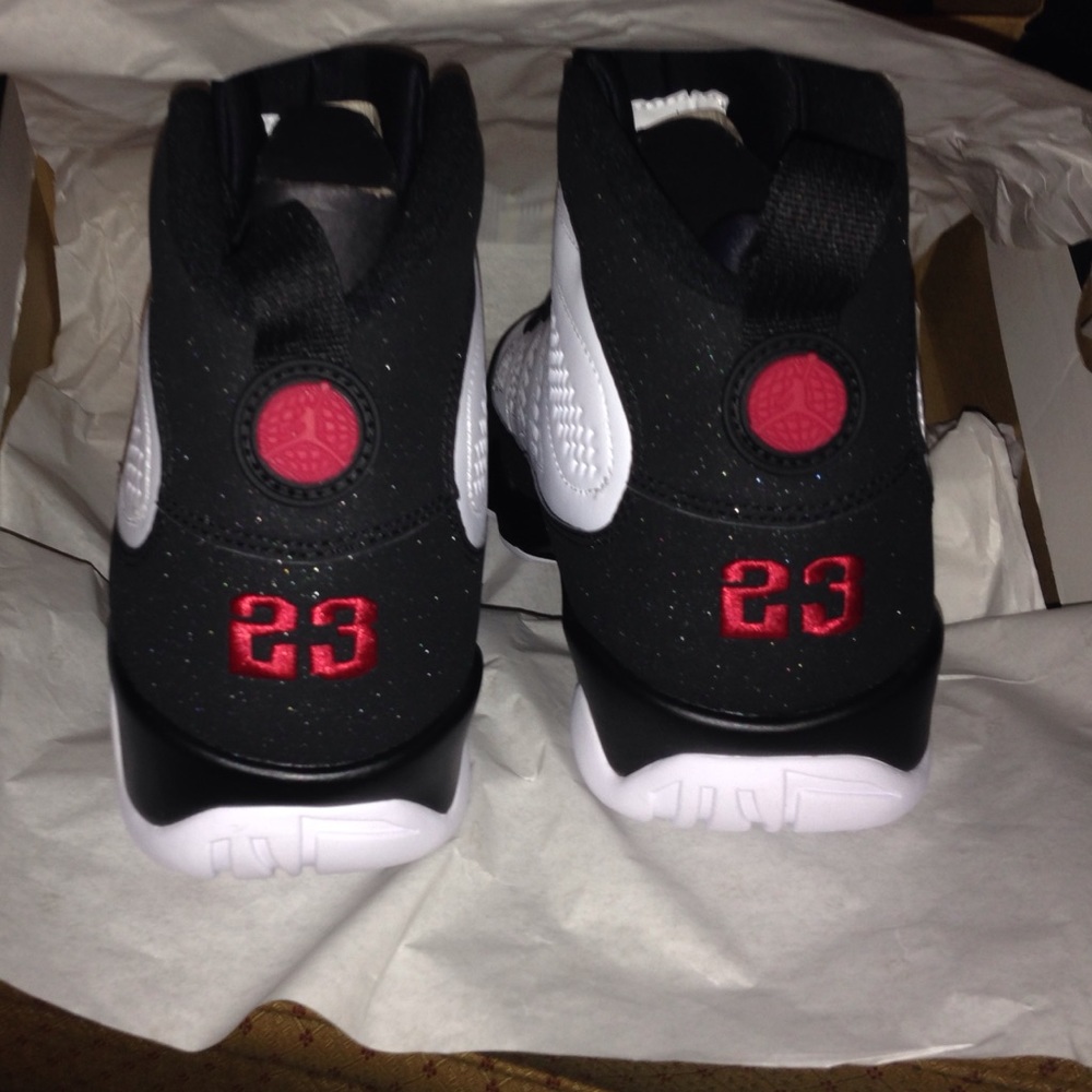 Micheal Jordan retro 9's - Picture 4 of 4