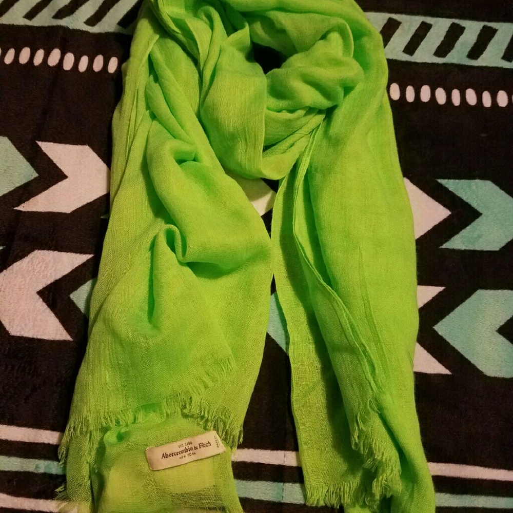 A&F Scarf