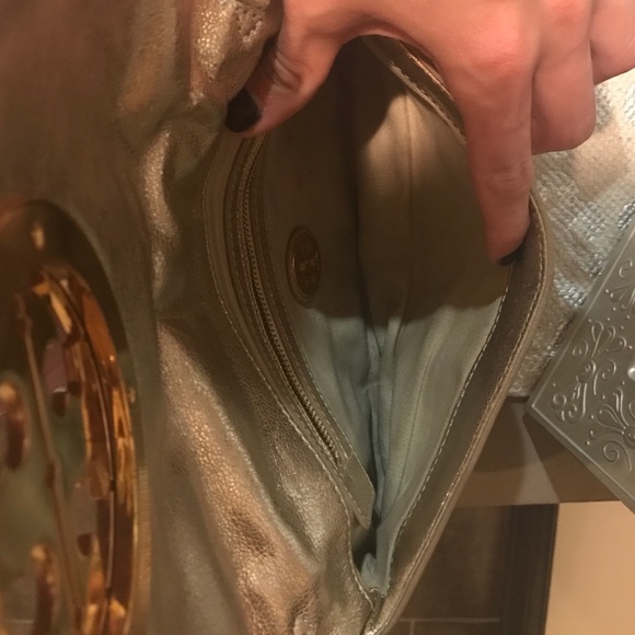 TORY BURCH PURSE - Picture 4 of 4