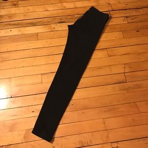 Lululemon wunderunder size 2