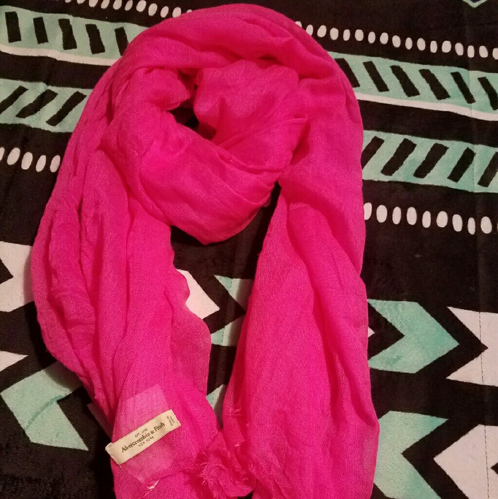 A&F Fluorescent pink scarf