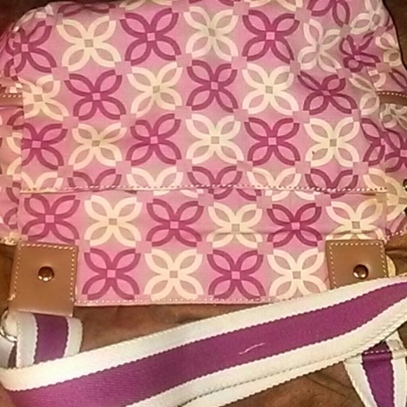 5/$10 Relic floral fabric purse - Picture 3 of 4