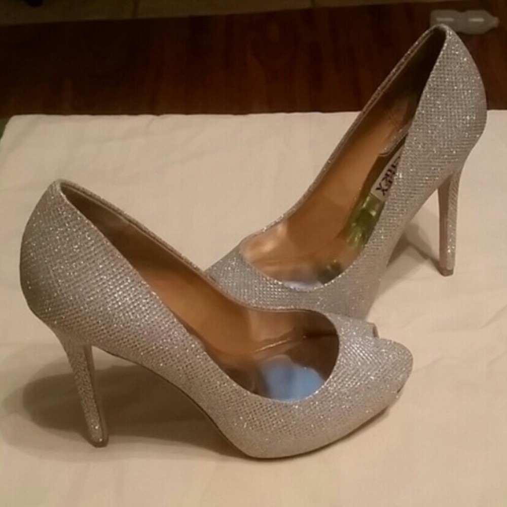 Badgley mischka 5.5 heel silver