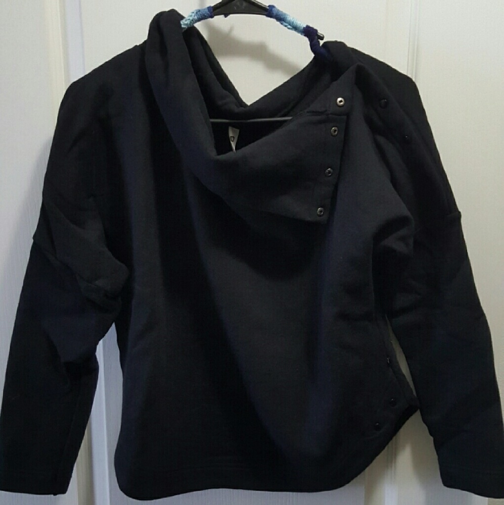 NWOT Fabletics Yoga Cover