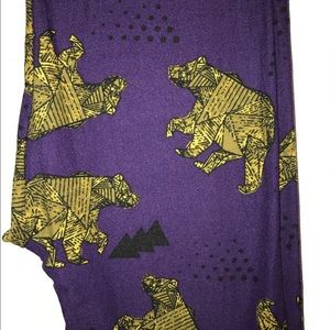 HTF LuLaRoe Mosaic Bears, One Size