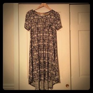 LuLaRoe Carly