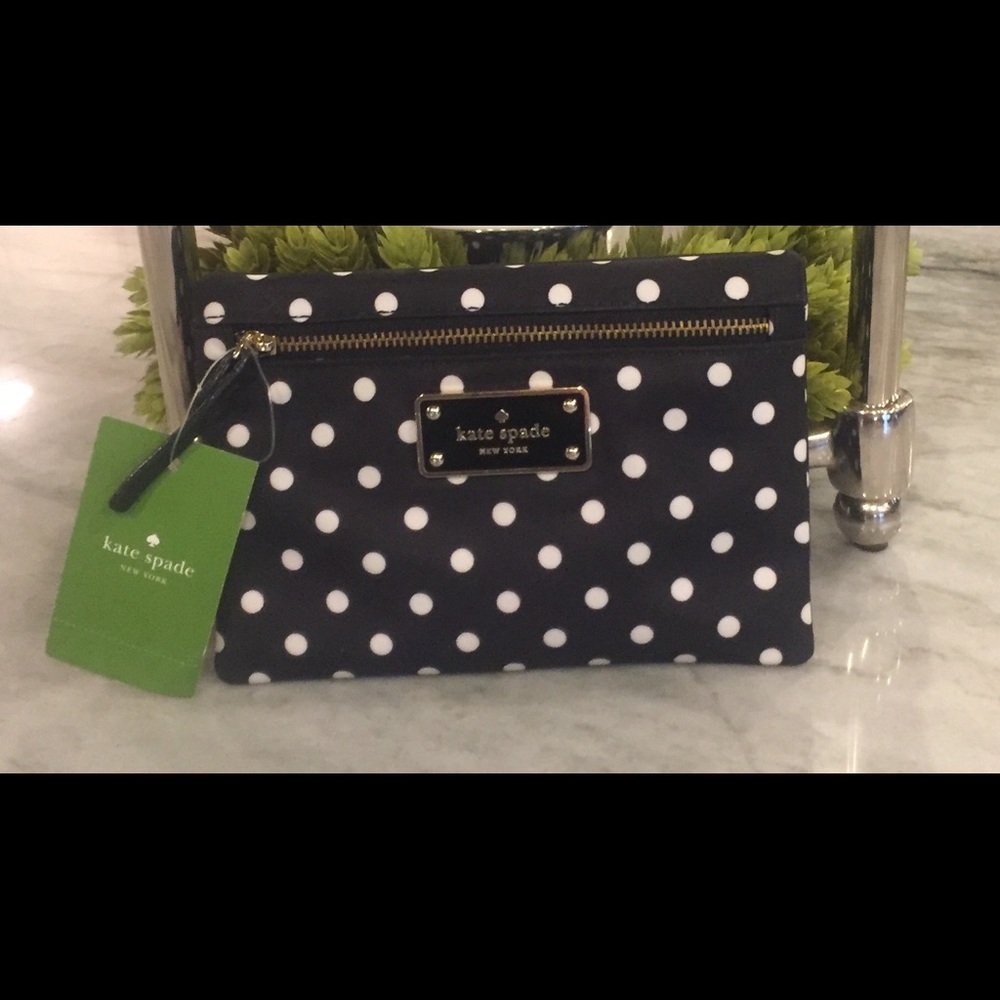 Small Kate Spade Zipper Case