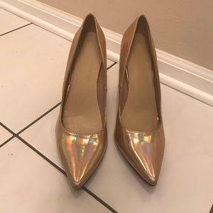 Iridescent Gold pumps