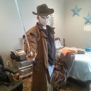 Meet your Posher, Adam