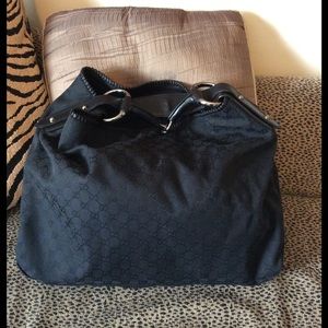 Gucci Oversized Logo Canvas Hobo Bag😍