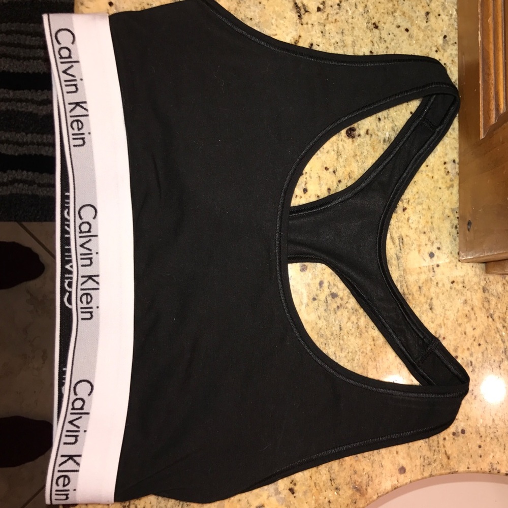 Calvin Klein Sports Bra