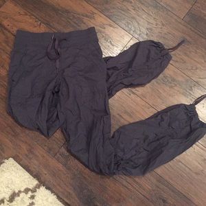 Lululemon cargo style pants