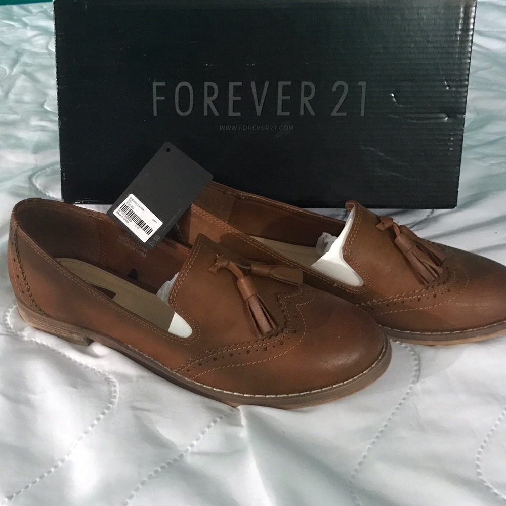 Forever 21 Tan Leather Loafers
