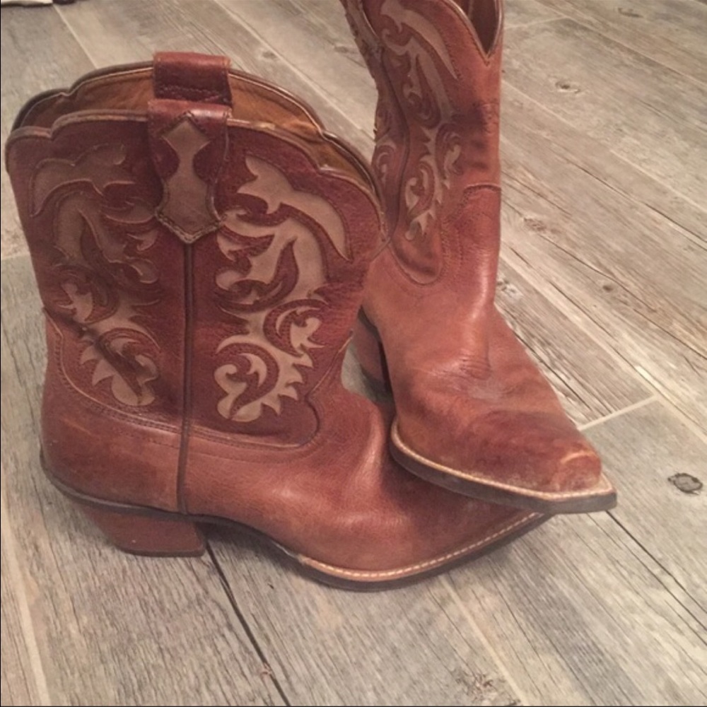 Ariat Cowgirl Boots