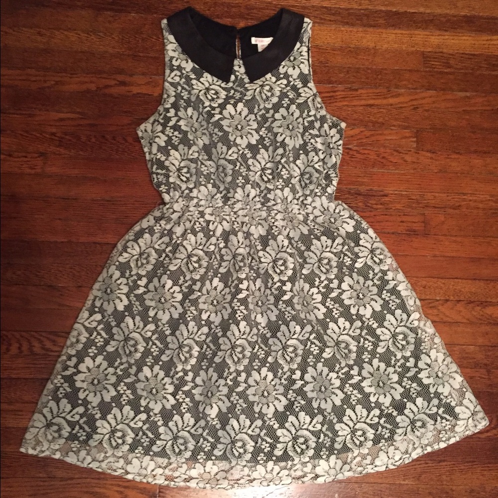 Lace dress!