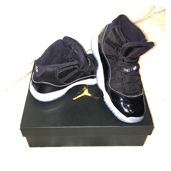 Air Jordan 11 retro space jams - Picture 1 of 1