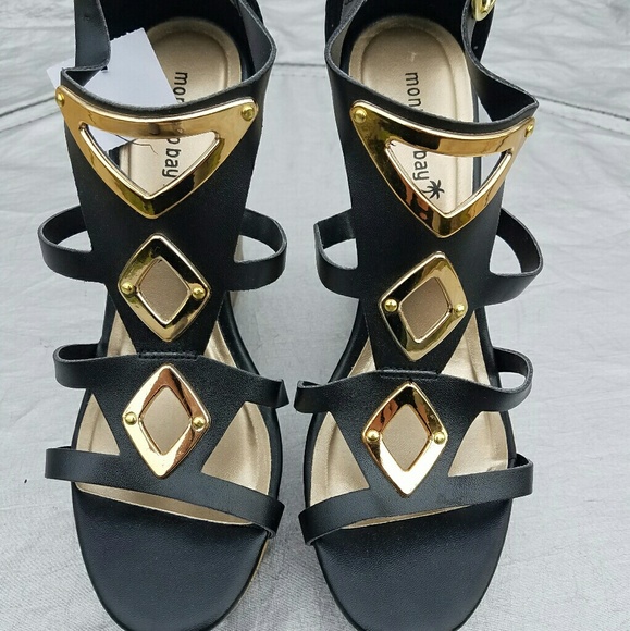 Shoes - Wedges