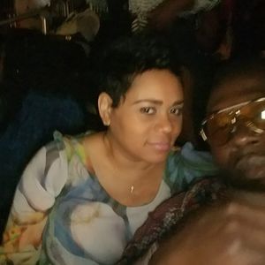 Meet your Posher, Monique