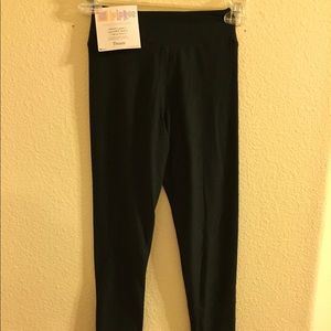 LuLaRoe solid black leggings