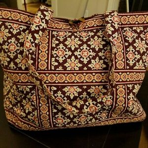 Vera Bradley medallion tote